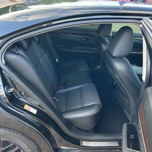 صورة 34 لـ 2018 Lexus ES 350 BASE