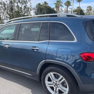 MERCEDES-BENZ GLB - 6