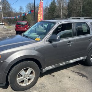 FORD ESCAPE XLT - 2