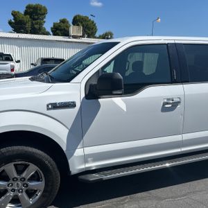FORD F-150 XLT - 2