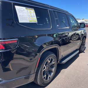 JEEP WAGONEER SERIES III - 7