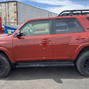 TOYOTA 4RUNNER - 4
