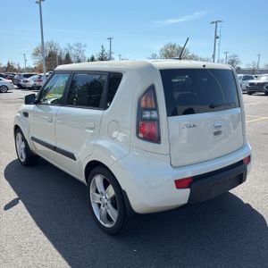 KIA SOUL + - 5