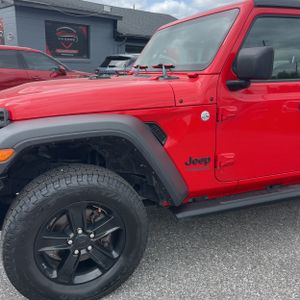 JEEP WRANGLER UNLIMITED SPORT ALTITUDE 4X4 - 2