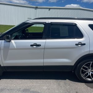 FORD EXPLORER SPORT - 4