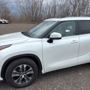 TOYOTA HIGHLANDER - 2