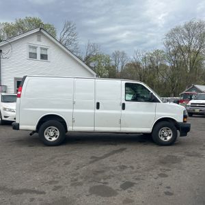 CHEVROLET EXPRESS - 10