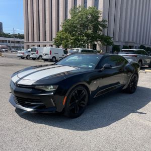 صورة 1 لـ 2017 Chevrolet CAMARO LT