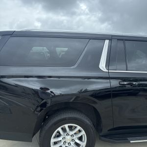 CHEVROLET SUBURBAN LT - 9