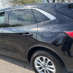 FORD ESCAPE HYBRID SE - 6