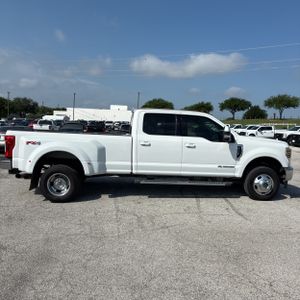 FORD F-350 SUPER DUTY LARIAT - 10