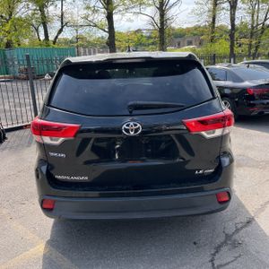 TOYOTA HIGHLANDER - 7