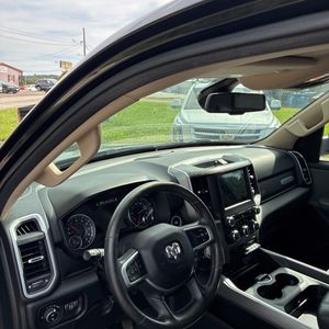 2019 RAM 1500 BIG HORN — миниатюра 40