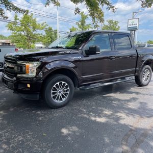 2020 FORD F-150 XLT photo 2