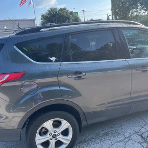 FORD ESCAPE SE - 9