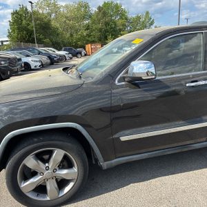 JEEP GRAND CHEROKEE OVERLAND - 2