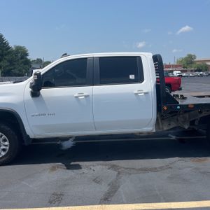 2022 Chevrolet SILVERADO 2500HD LT photo 4