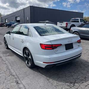 AUDI A4 2.0T PREMIUM - 5