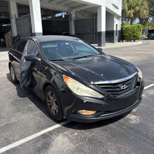 2013 Hyundai SONATA GLS thumbnail 11