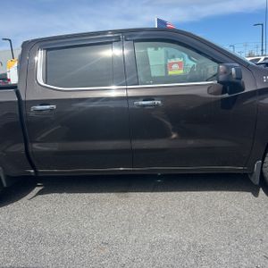 CHEVROLET SILVERADO 1500 HIGH COUNTRY - 10