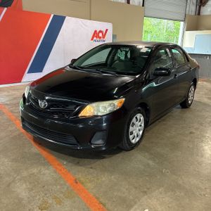 2013 Toyota COROLLA L photo 1