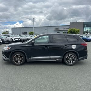 MITSUBISHI OUTLANDER ES - 3