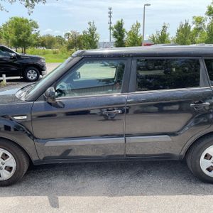 صورة 4 لـ 2013 KIA SOUL BASE
