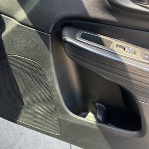 2015 JEEP CHEROKEE LIMITED 缩略图 54