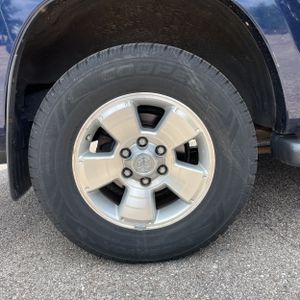 2006 Toyota 4RUNNER SR5 thumbnail 19