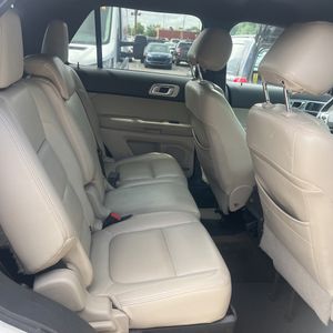 صورة مصغرة 35 لـ 2015 FORD EXPLORER XLT