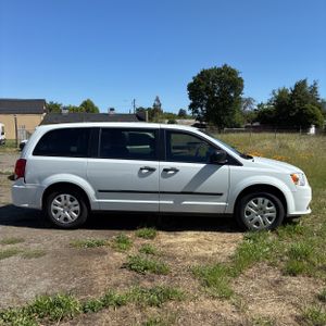DODGE GRAND CARAVAN AMERICAN VALUE PKG - 10