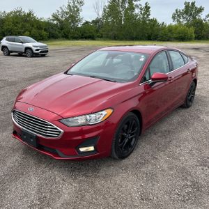 FORD FUSION SE - 1