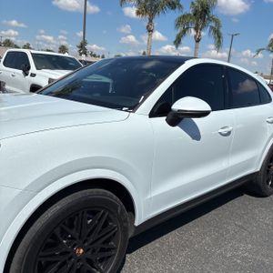 PORSCHE CAYENNE COUPE - 2