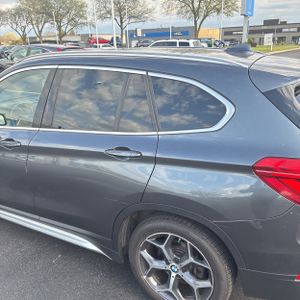 BMW X1 XDRIVE28I - 6