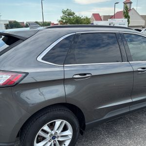 FORD EDGE SEL - 8