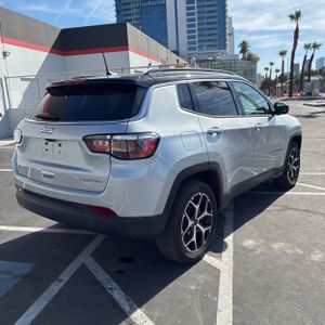 JEEP COMPASS LIMITED 4X4 - 8