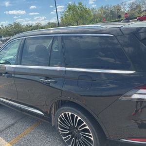 LINCOLN AVIATOR BLACK LABEL - 6