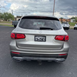 MERCEDES-BENZ GLC - 7