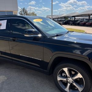 صورة 13 لـ 2024 JEEP GRAND CHEROKEE LIMITED