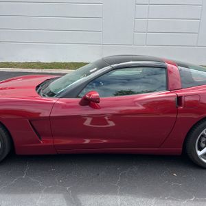 CHEVROLET CORVETTE BASE - 4