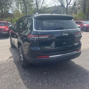 JEEP GRAND CHEROKEE L LIMITED - 5