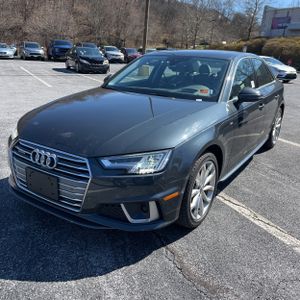 AUDI A4 45 PREMIUM - 1