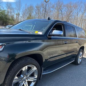 CHEVROLET SUBURBAN LTZ - 2