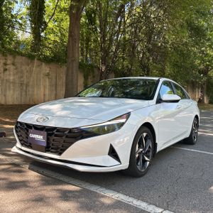 HYUNDAI ELANTRA SEL - 1