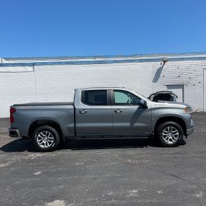 صورة 10 لـ 2023 Chevrolet SILVERADO 1500 LT
