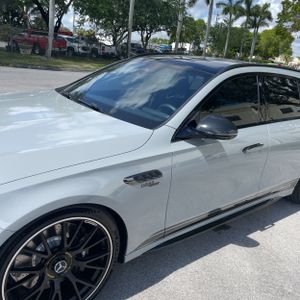 MERCEDES-BENZ E-CLASS - 2