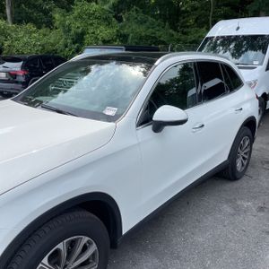 2025 Mercedes-BENZ GLC 照片 2