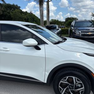 2023 KIA SPORTAGE LX — миниатюра 13