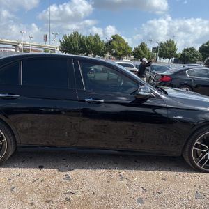 2019 Mercedes-BENZ E-CLASS AMG 照片 10