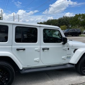 صورة 10 لـ 2021 JEEP WRANGLER 4XE UNLIMITED SAHARA